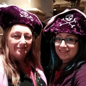 Meet your Posher, Robin